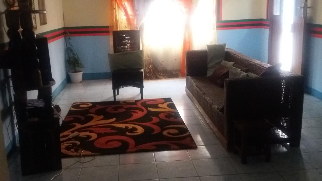 Kumunzi Backpackers Hostel Lusaka Kültér fotó