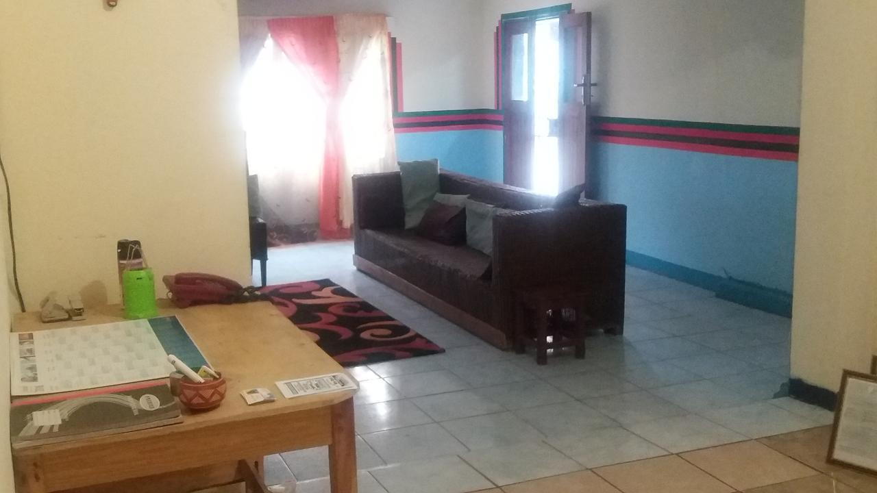 Kumunzi Backpackers Hostel Lusaka Kültér fotó