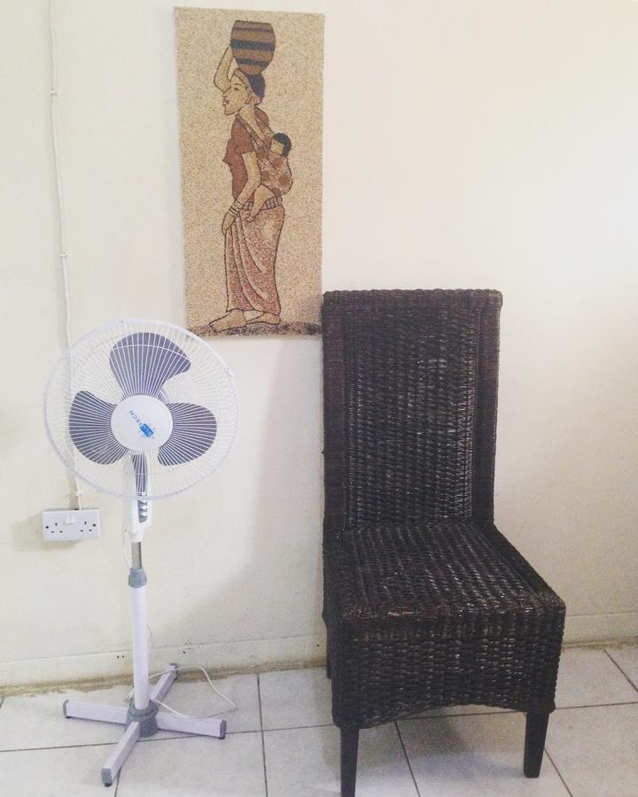 Kumunzi Backpackers Hostel Lusaka Kültér fotó