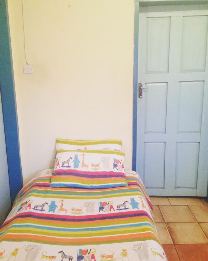 Kumunzi Backpackers Hostel Lusaka Kültér fotó