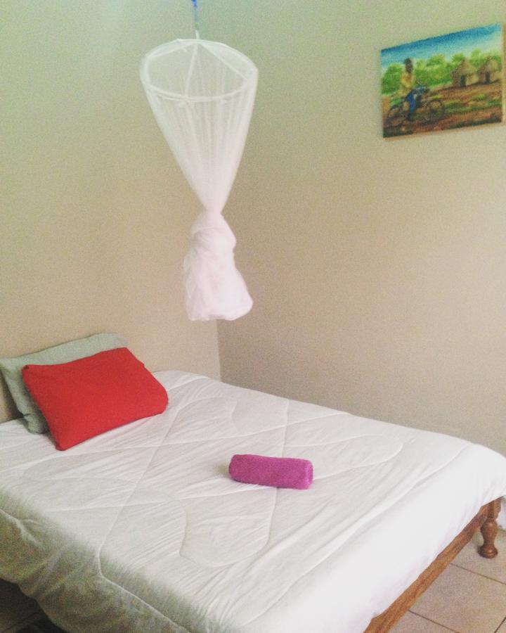 Kumunzi Backpackers Hostel Lusaka Kültér fotó
