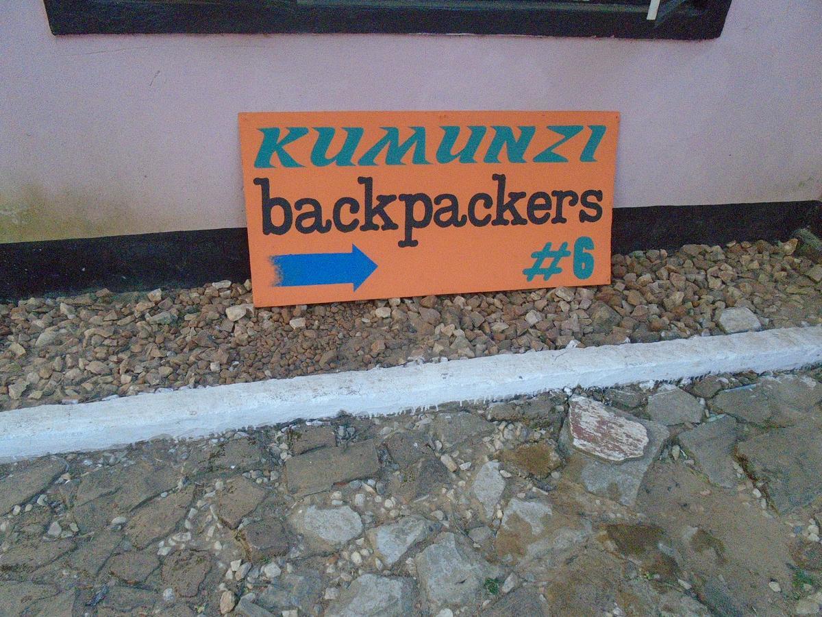 Kumunzi Backpackers Hostel Lusaka Kültér fotó